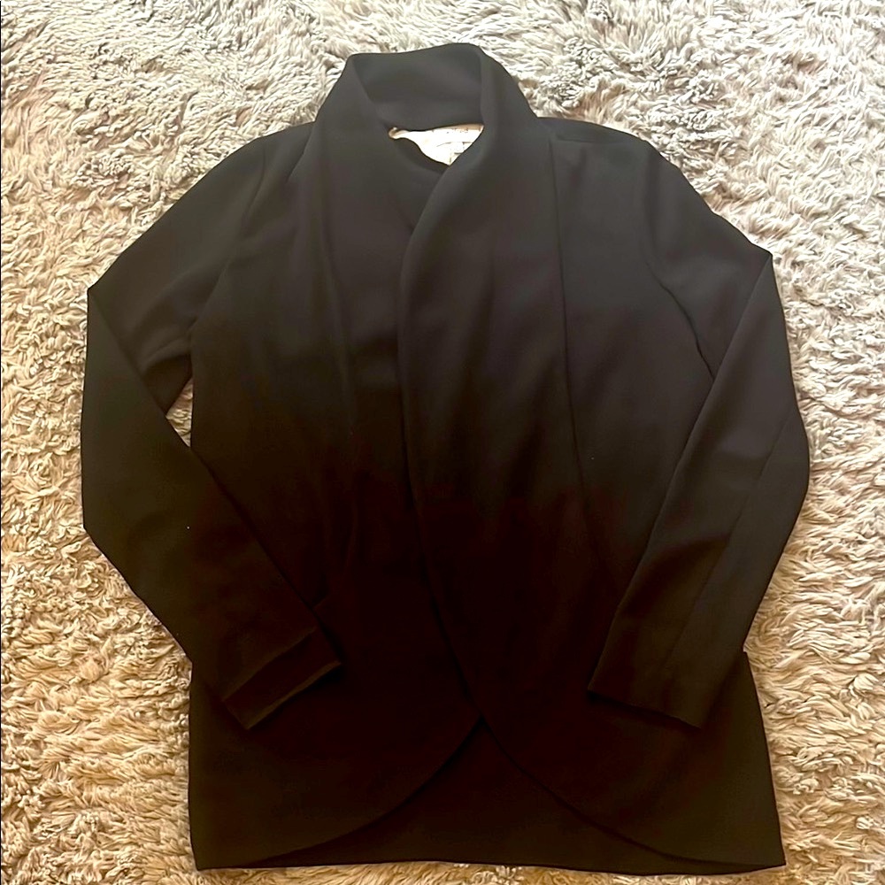 WILFRED Black Blazer Minimalist Design